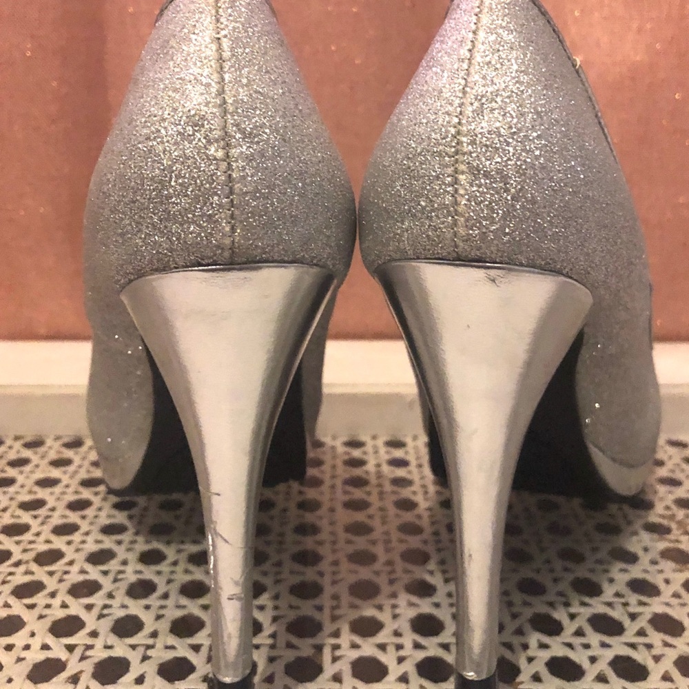 Sparkly silver peep toe heels